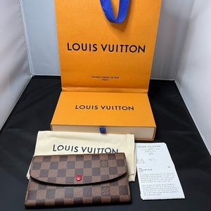✨SOLD✨ Brand New Damier Ebene Emilie Wallet
